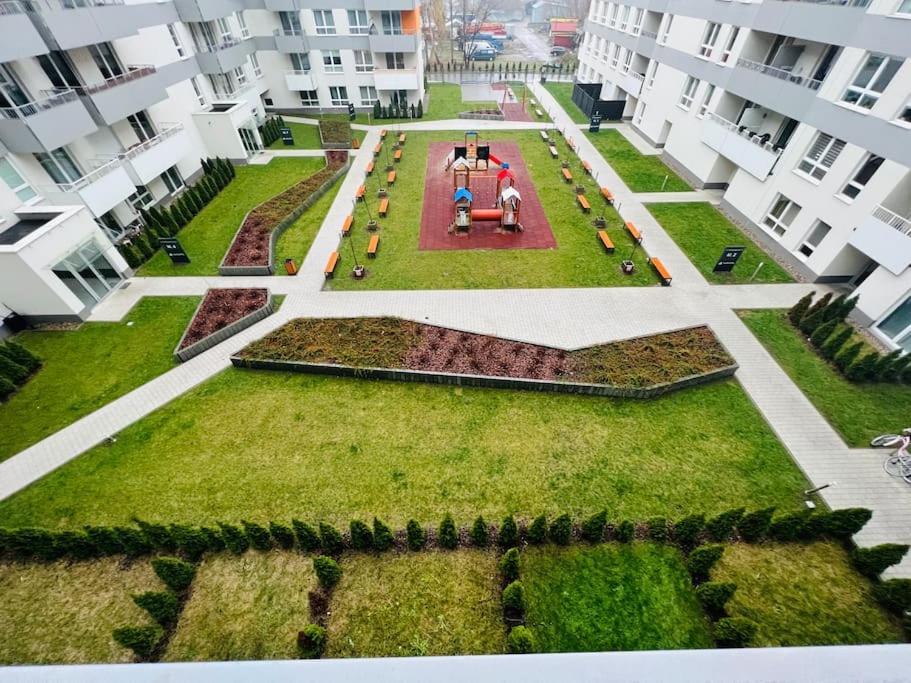 K22 Sky Apartments In The Варшава Экстерьер фото