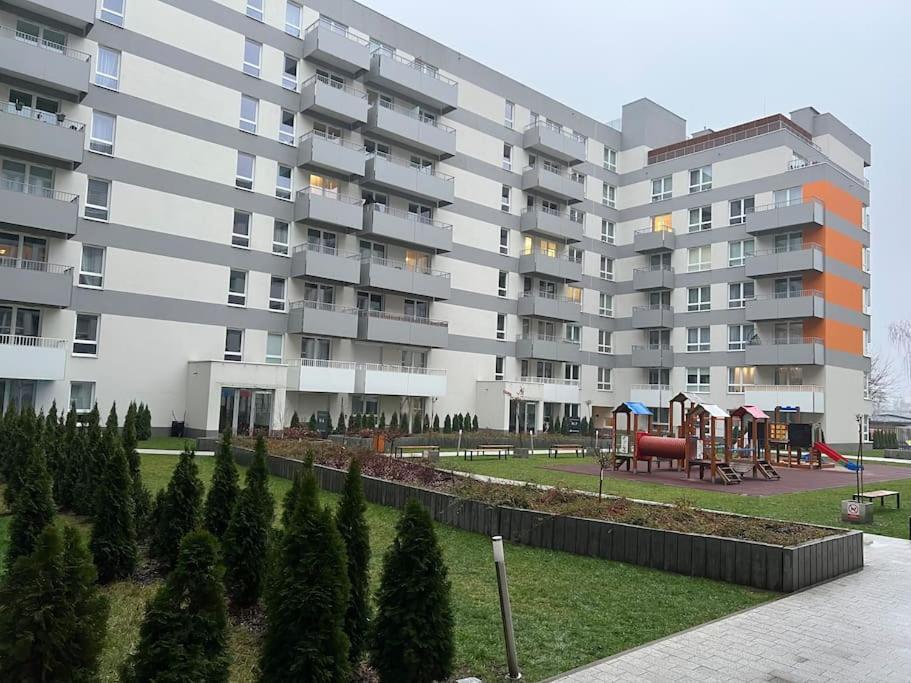 K22 Sky Apartments In The Варшава Экстерьер фото